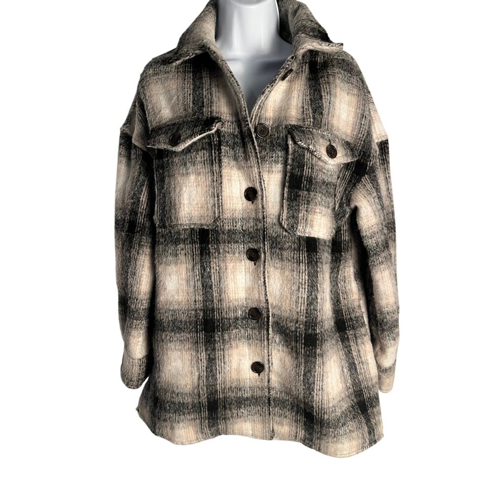 Bagatelle Collection Plaid Shacket Coat Beige Black Button Up Women’s Small